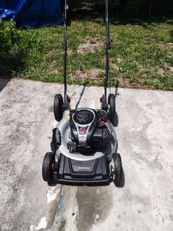 BRIGGS & STRATTON