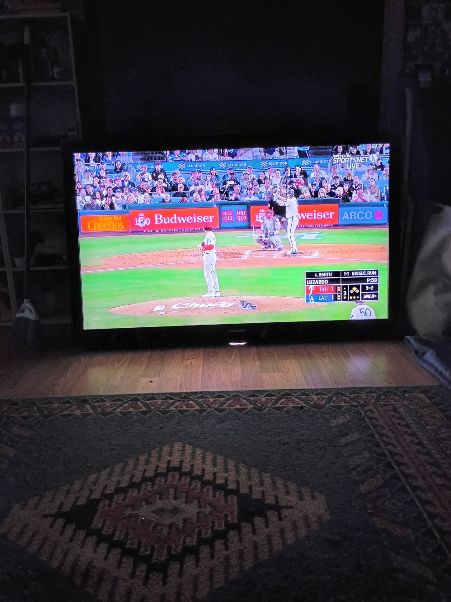 Samsung 60' inch Tv
