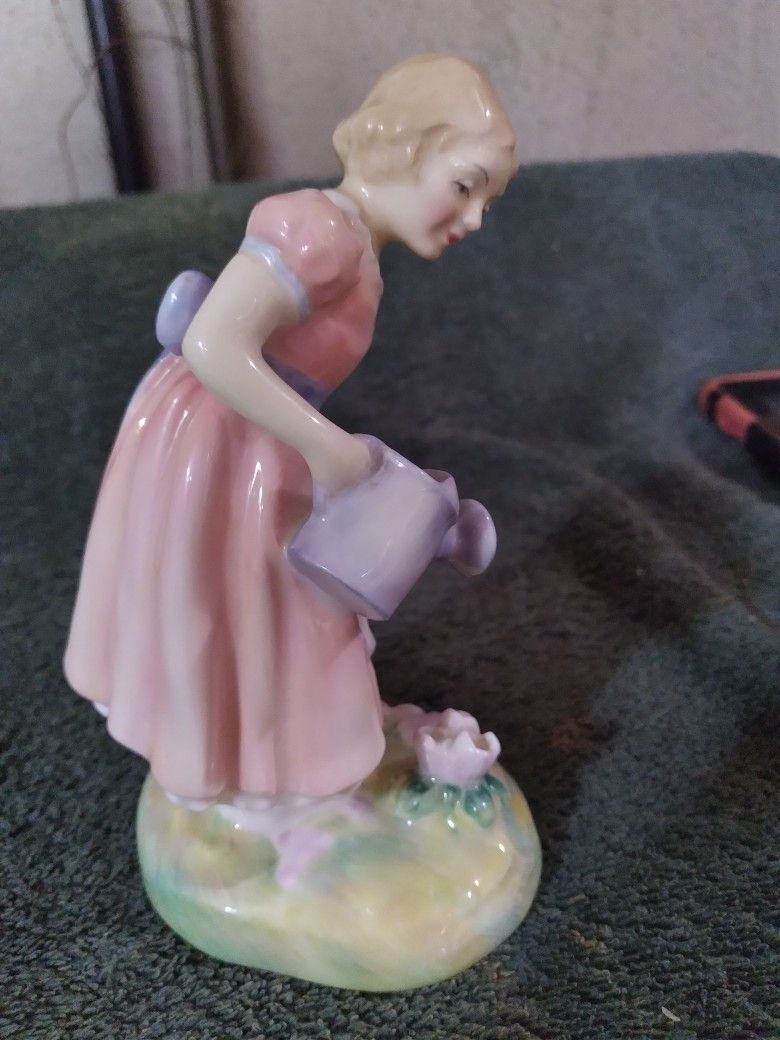 Royal Doulton Mary Mary