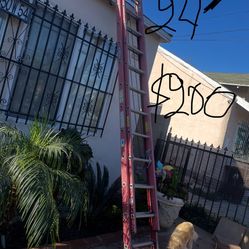 Really Good Condition Different Sizes Fiberglass Extension, Ladders