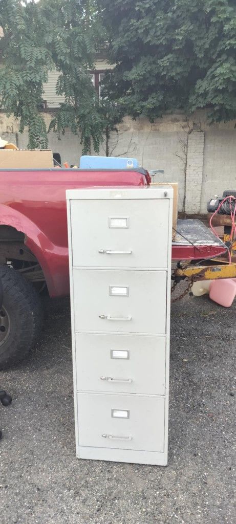 5 foot commercial file cabinet