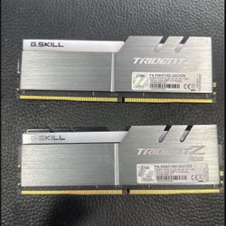 Trident 32GB DDR4 RAM 