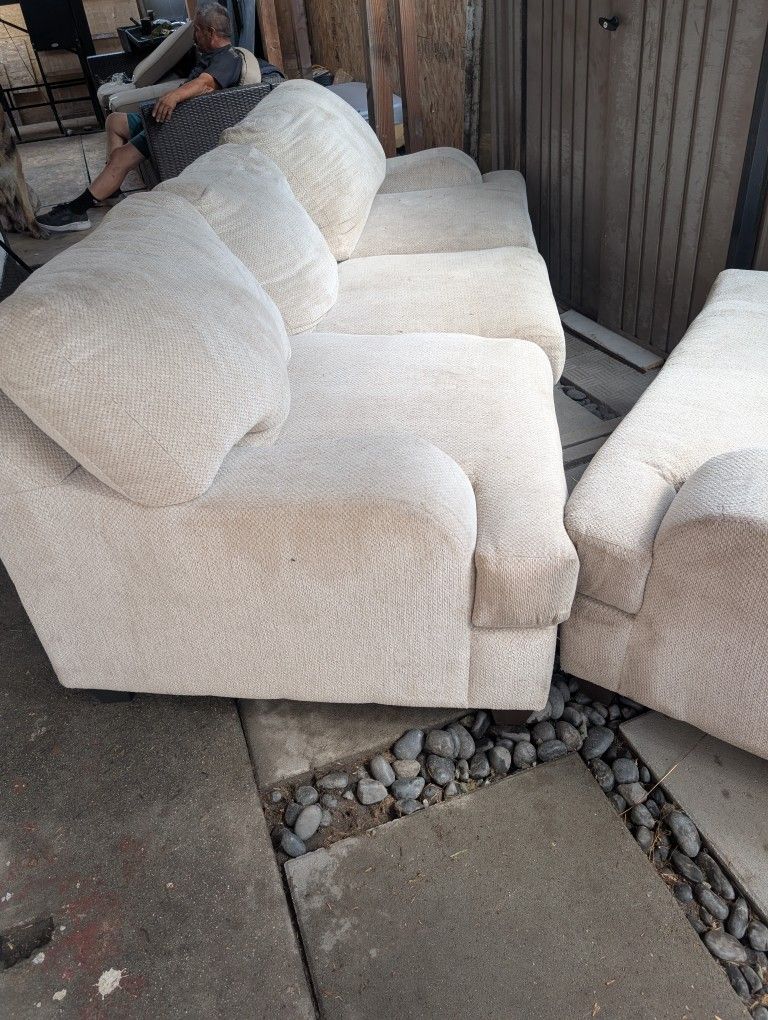 Free Couches