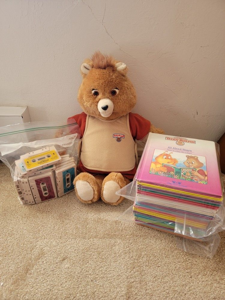 Teddy Ruxpin.