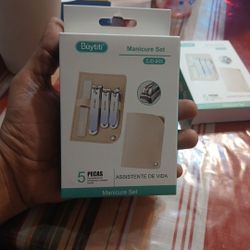 Manicure Set