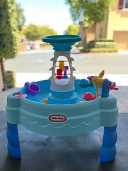 Little Tikes. Water Table.