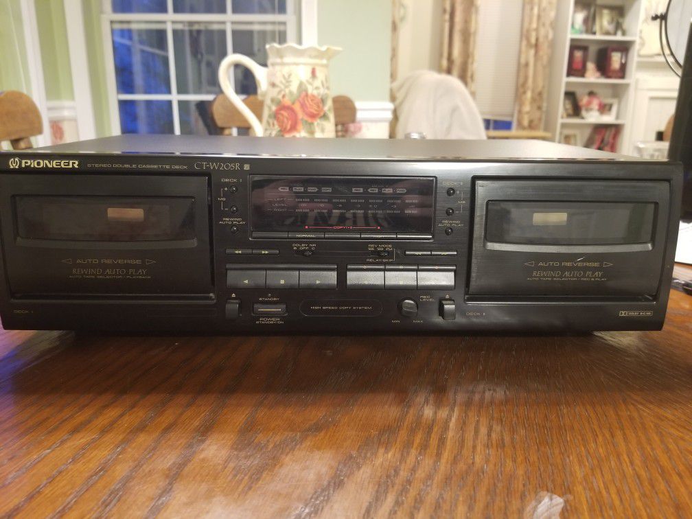 Pioneer Stereo Double Cassette Deck CT-W205R! Working!