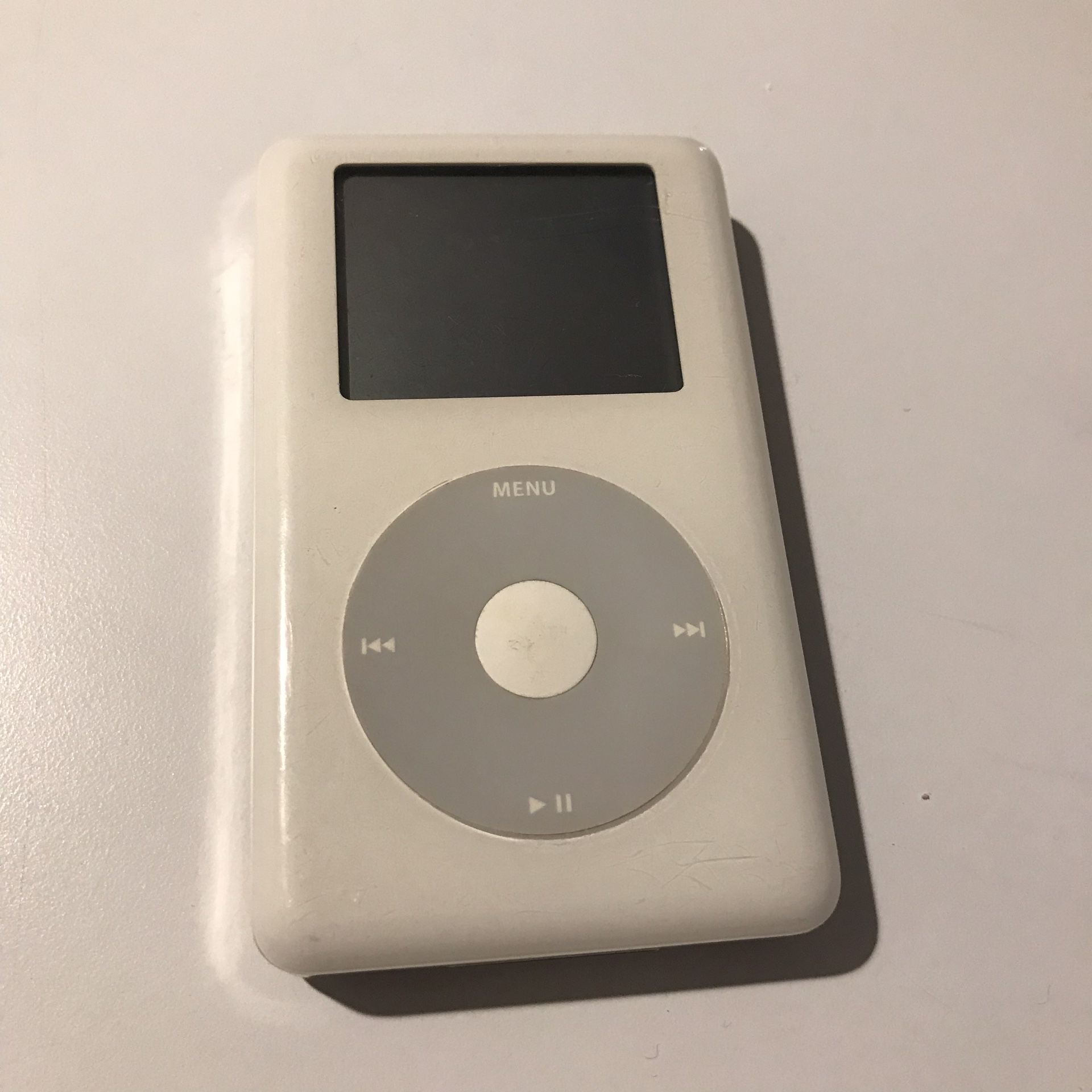 Apple iPod (4th Generation)- 20 GB A1040