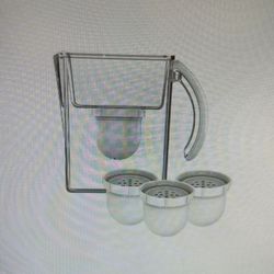 Clearly Filtered Water Pitcher + Filter 3-Pack