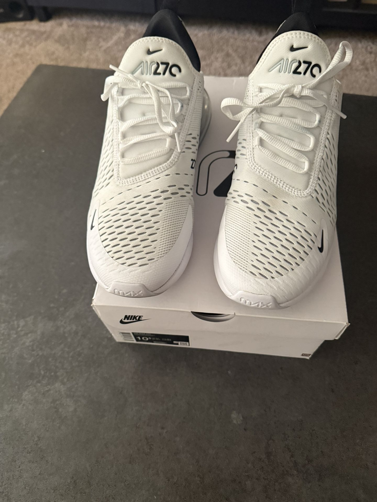 Men’s White Nike Air 270 10.5