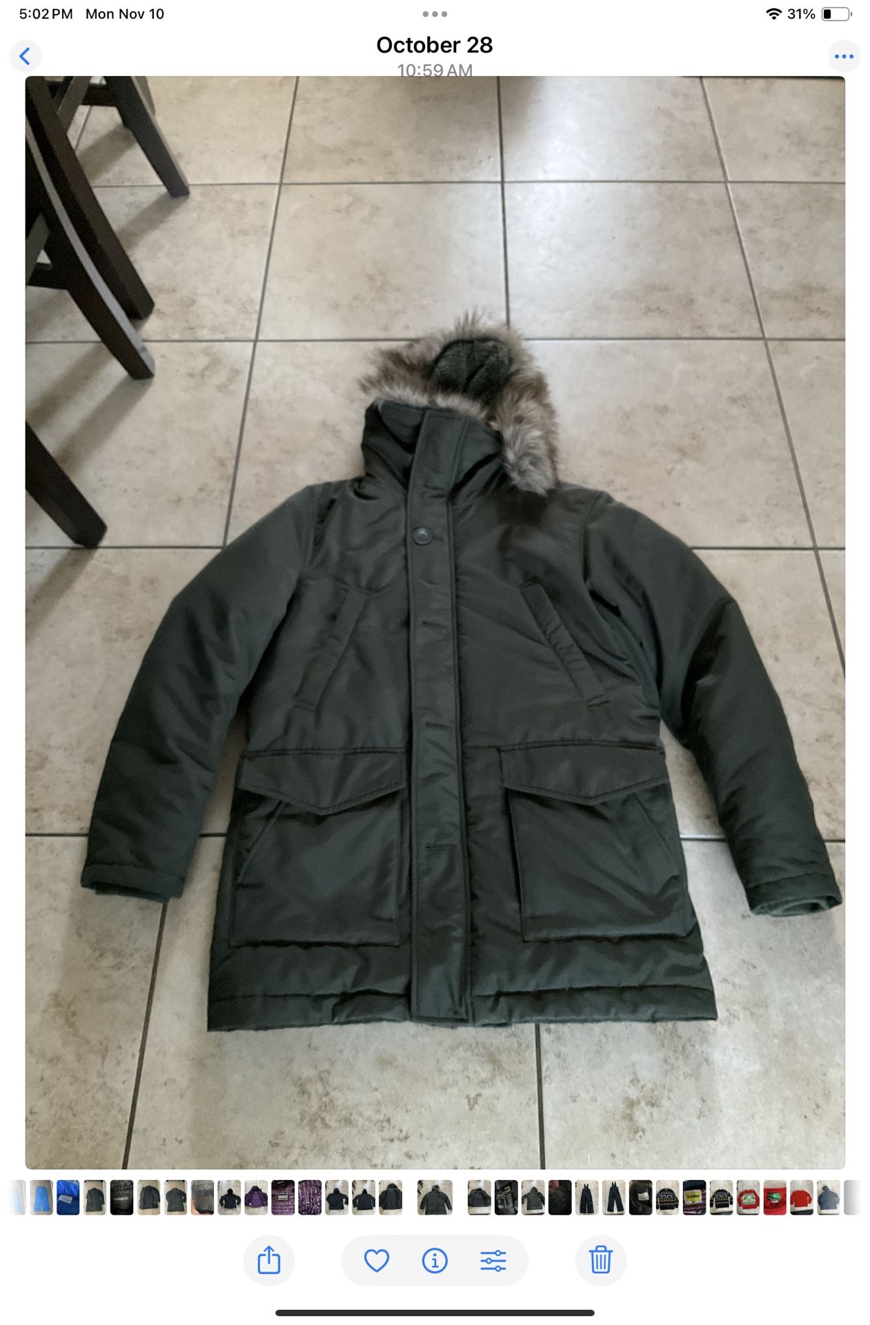 UNIQLO Ultra Warm Hybrid Down Olive Men Jacket Sz Medium Once used Excellent conditions Not stain or ripped Pick up Cash only