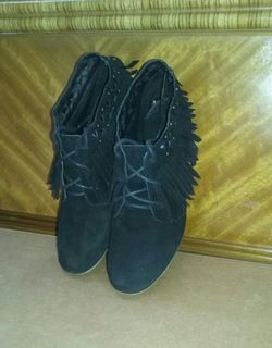 Breckelles Fringe Lace-up Flat Ankle Booties black/sz-8