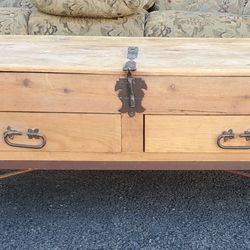 RUSTIC VINTAGE WOOD & IRON COFFEE TABLE