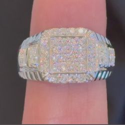 VS Clarity Diamond Ring (With Certification)