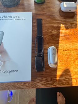 Plaud NotePin S Wearable AI Note Taker