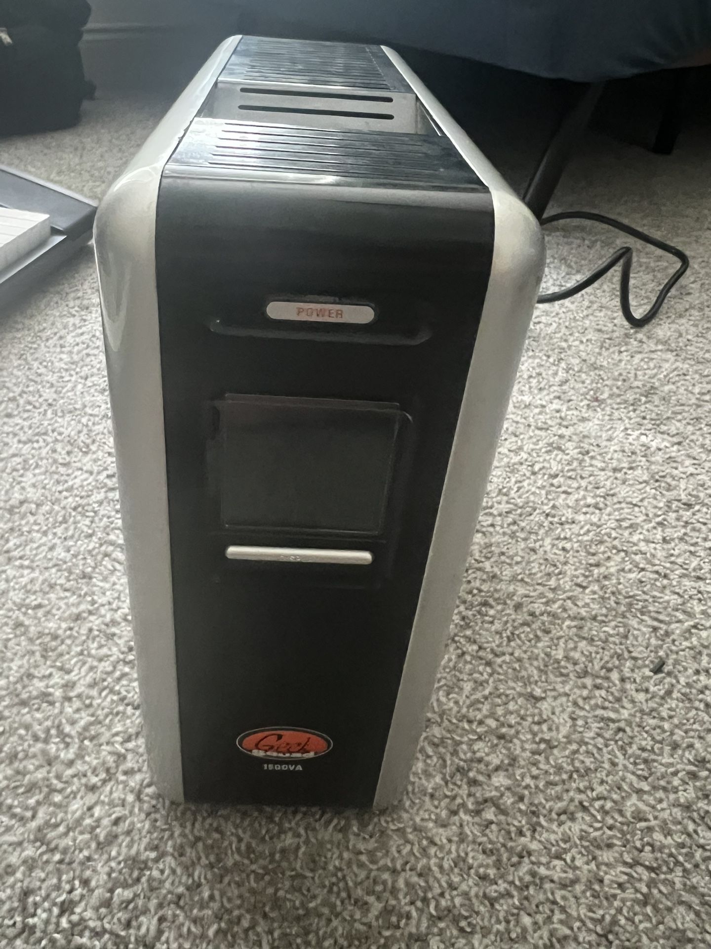 Geek Squad GS-1500U - 1500VA  UPS/Battery Back-Up System