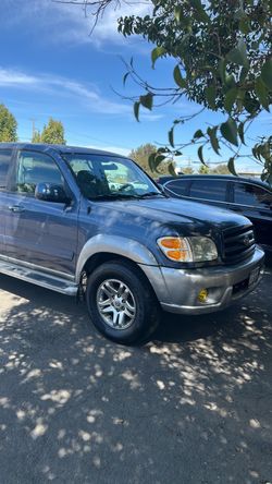 2003 Toyota Sequoia