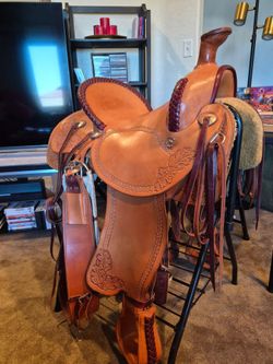Horse saddle