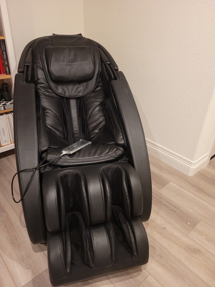 Human Touch HT-Novo Massage Chair