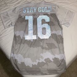 Benny Gold Jersey & Hat