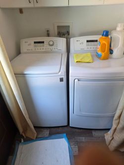 Washer and dryer lG
