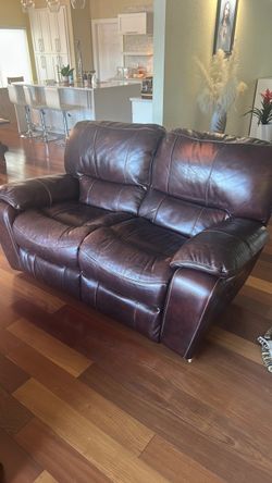 Love seat