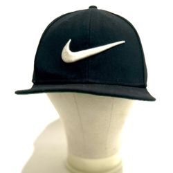 Nike Pro Swoosh Snapback Hat, a classic streetwear staple known for its bold branding and structured fit. 