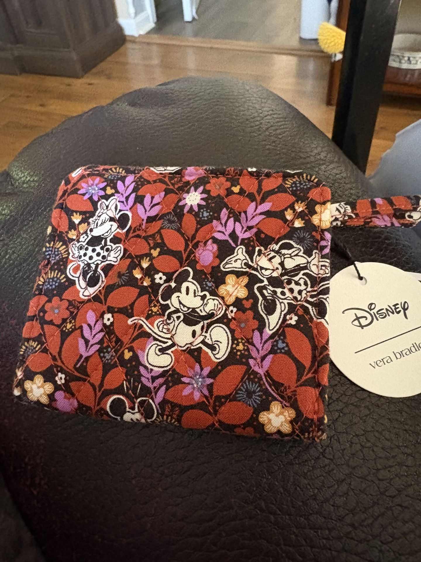 Vera Bradley Disney Wallet W Rag. New. Pu Bridgewater