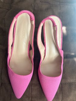Cuccoo Pink pointy heels