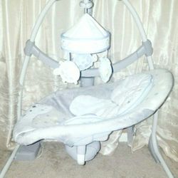 Cozy Cradle Swing with Nature Sounds & Music - GREAT CONDITION!