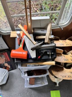 Saddle Making Tools, Leather And Tooling Kit