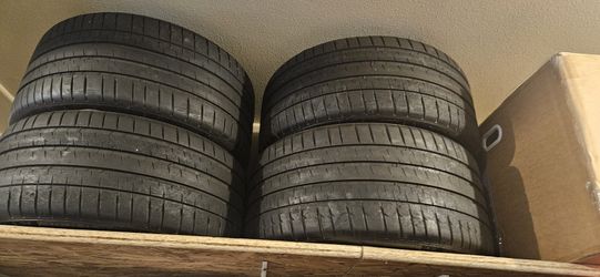 Michelin Pilot Sport 4s tires