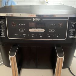 Ninja Foodi Air Fryer | 6-in-1 with 10-QT DualZone Baskets | Smart Finish to Cook 2 Foods at Once
