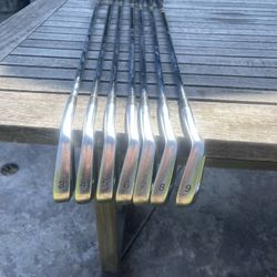 Mizuno Pro Iron Set Pw-3 Used 4 Times On Course 