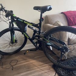 Schwinn mountain bike 