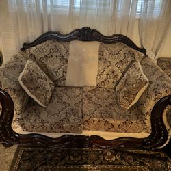 One, Two And Three Sofas 