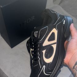 Dior b30 black