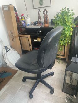 Armless Bonded Leather Computer Chair