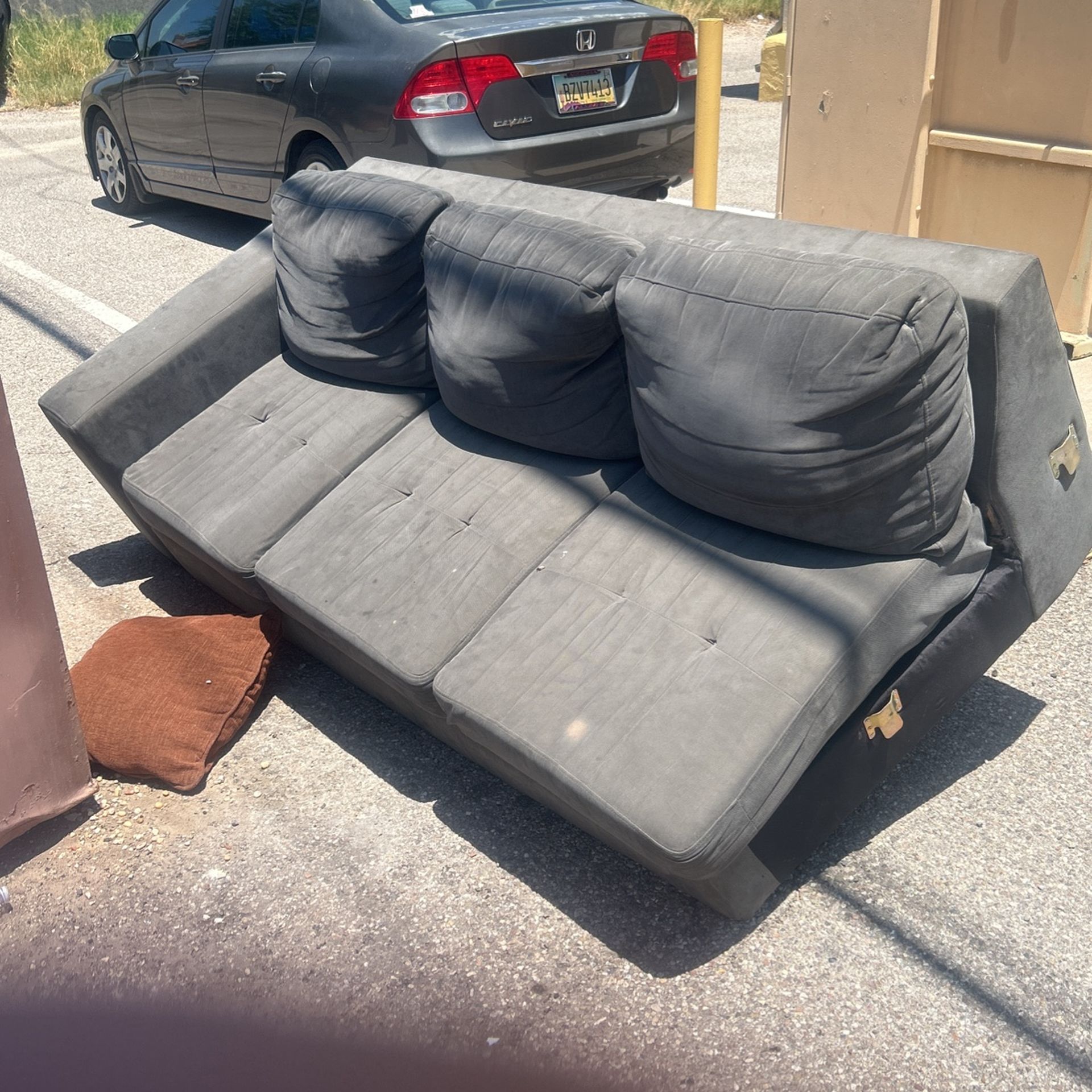 6 Foot Long Grey Couch Mid-century