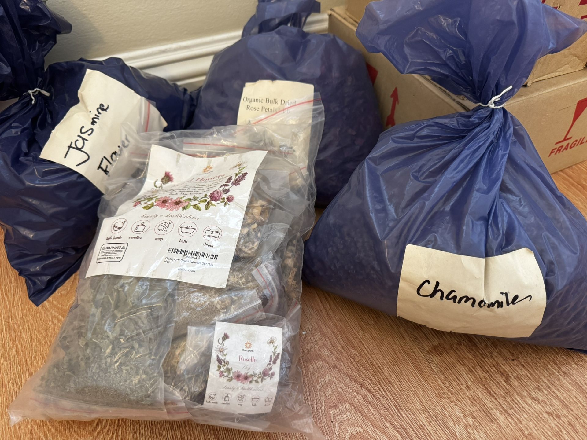 Organic Dried Flower Assortment – Jasmine, Chamomile, Rose Petals & More