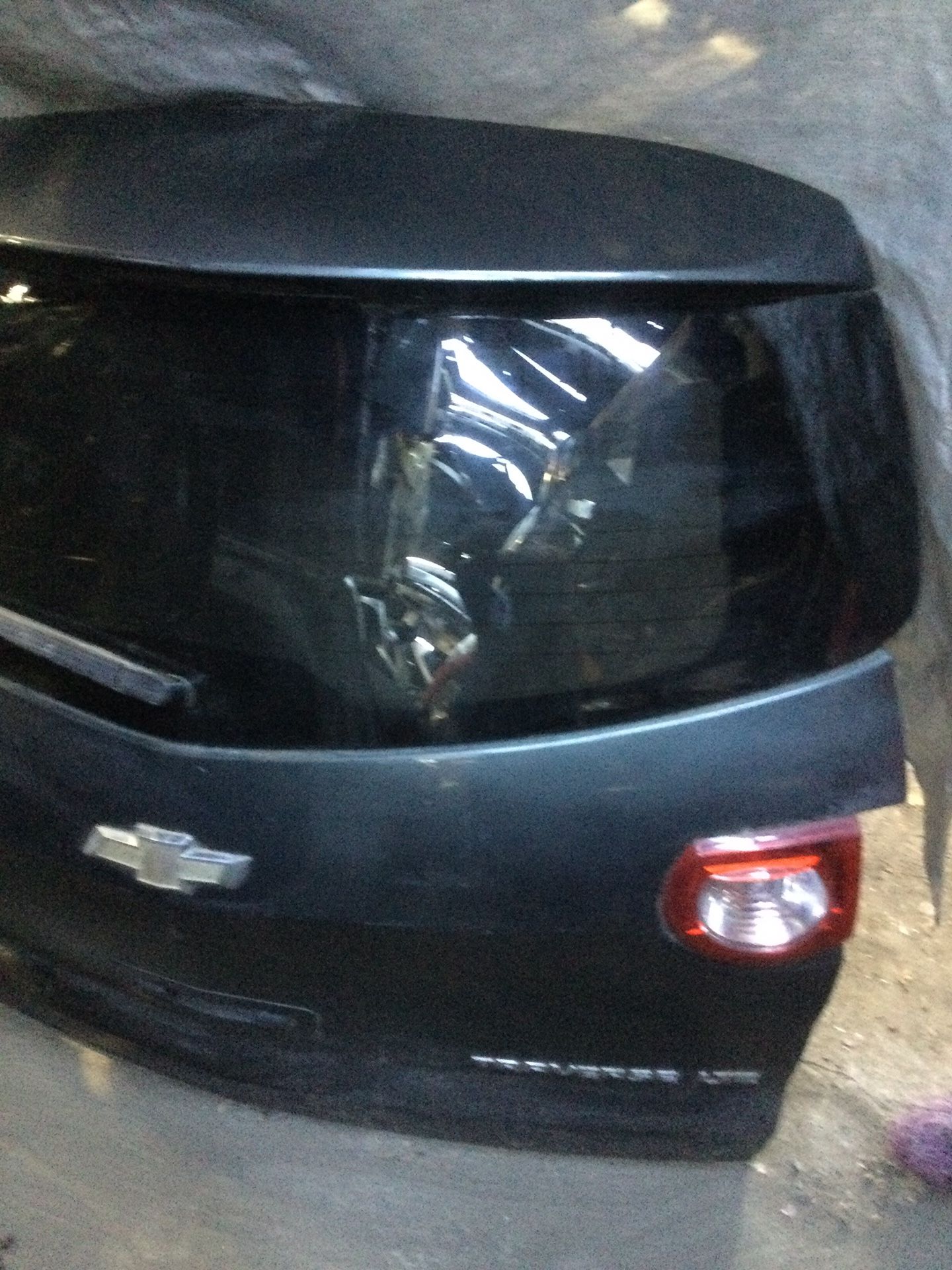 2009 2010 2011 2012 Chevy Traverse Liftgate Part