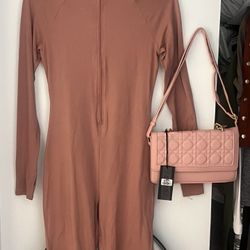 Jump Suit Short/ Matching Hand Bad