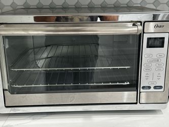 Oster® Extra Large Digital Countertop Oven with  Turbo Convection Circulation oven.