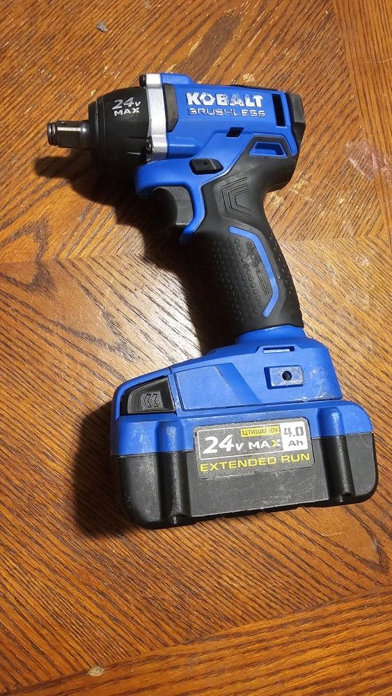 Kobalt 1/2 Inch Impact Wrench 24 Volt Brushless