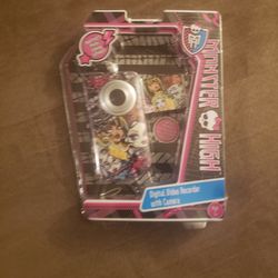 Monster High Digital Video Recorder  With Camera