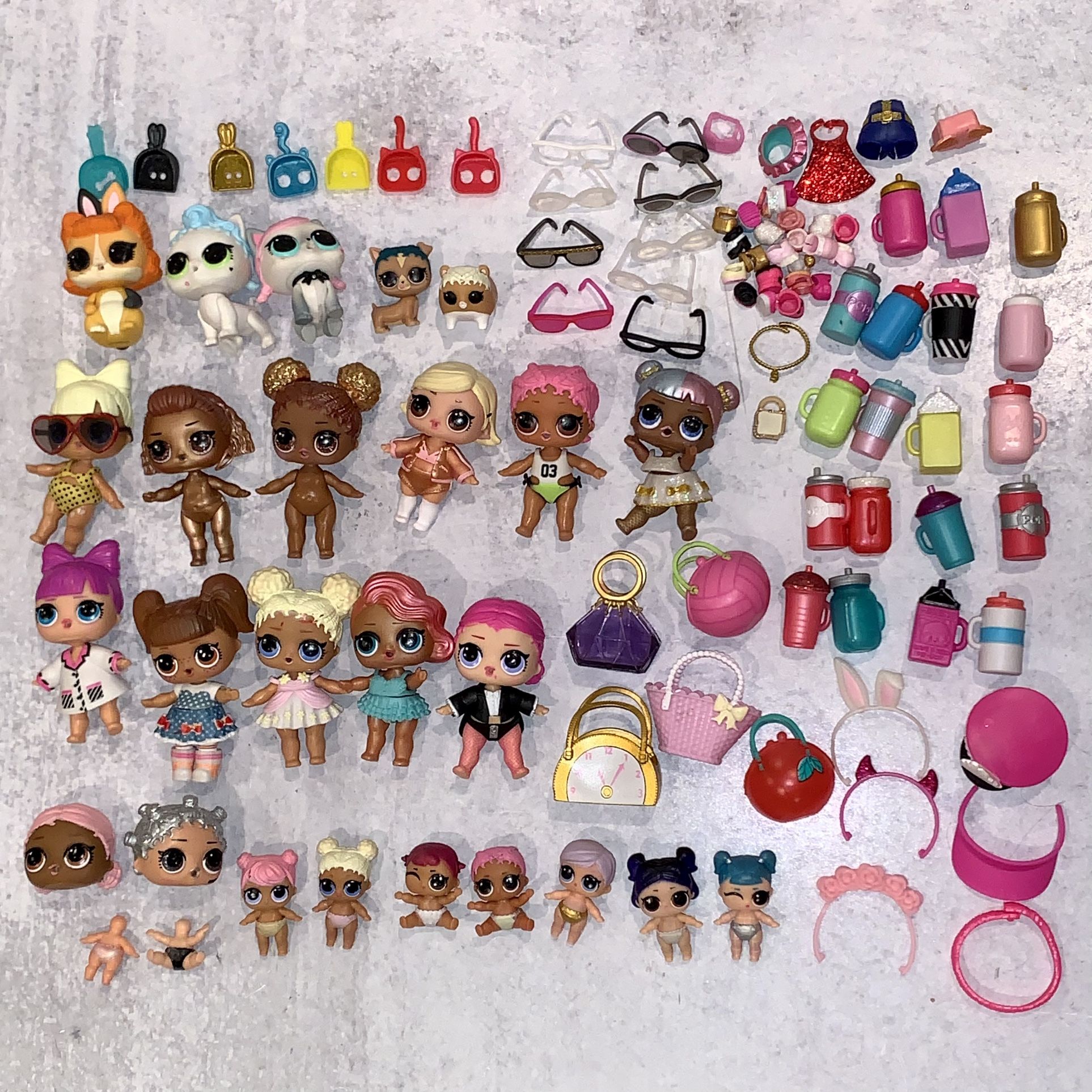 Huge Large Bundle Lot of LOL Surprise Dolls, Pets, Big Sister, Little Sister & Accesories