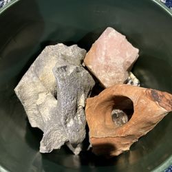 Aquarium Rocks 