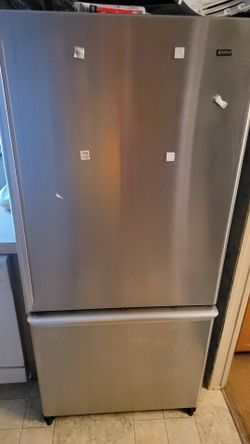 Kenmore Fridge ( Not Working) As Is! Free!