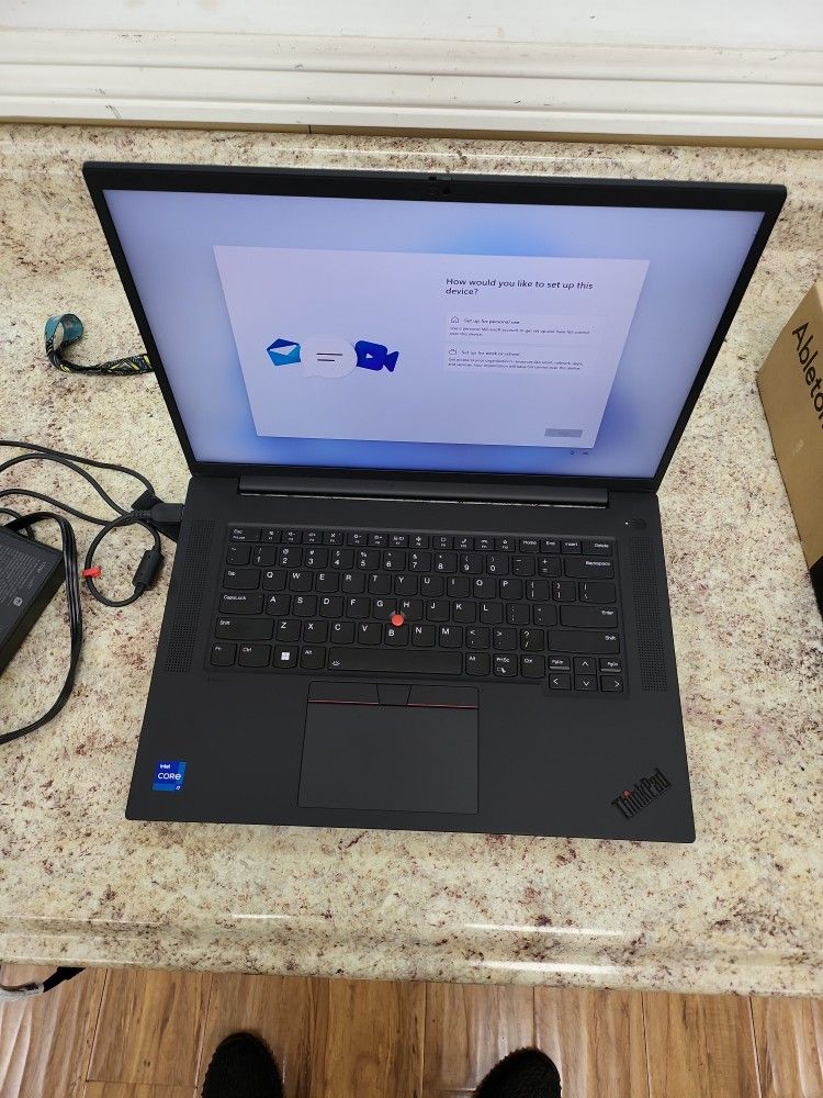Lenovo ThinkPad P1 17 32gb Ram
