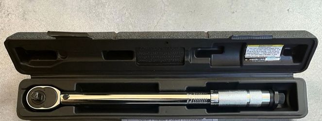 3/8 in. Drive Click Type Torque Wrench,